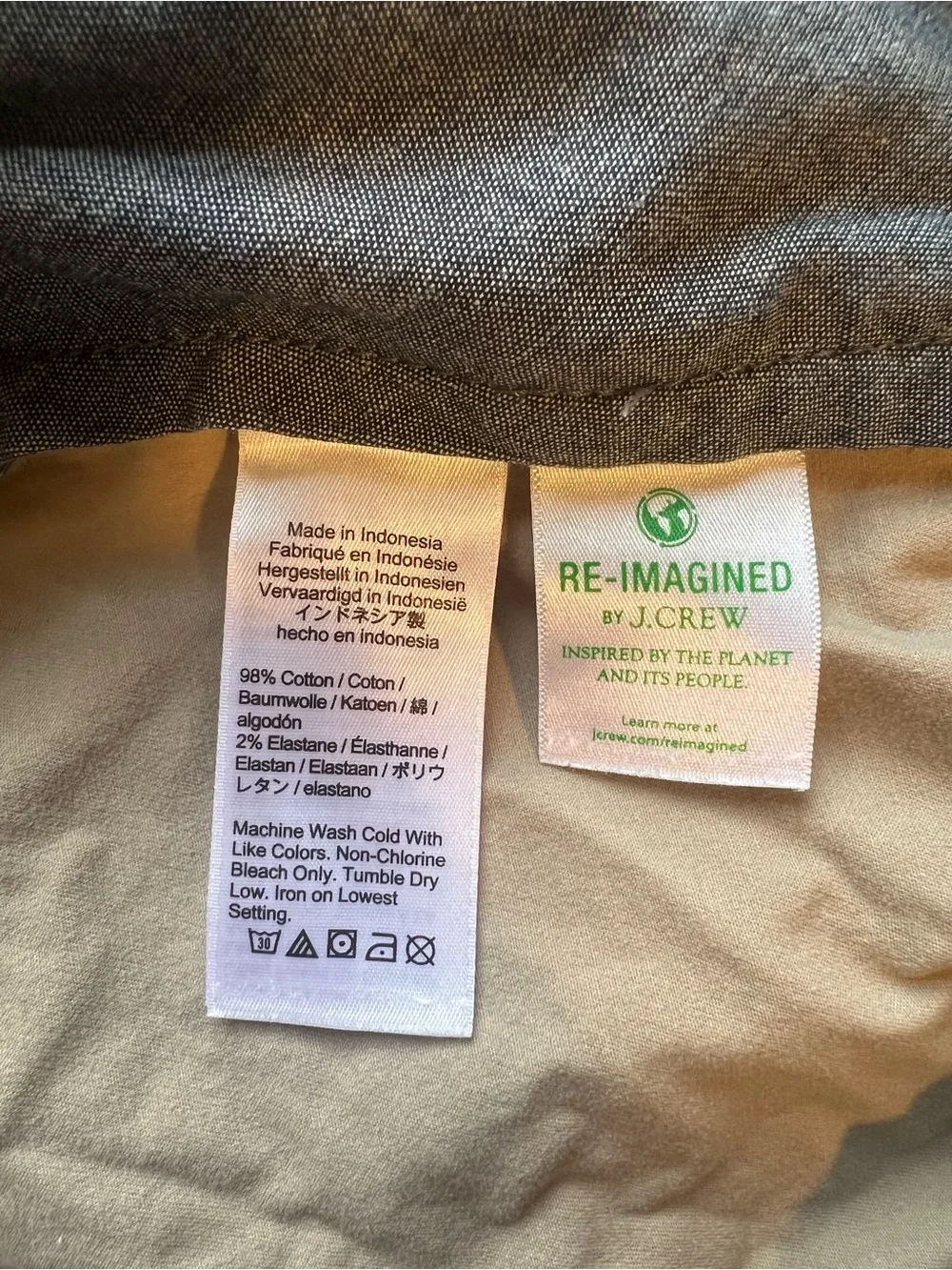 J. Crew Men's Flat Front Chino Shorts in Khaki